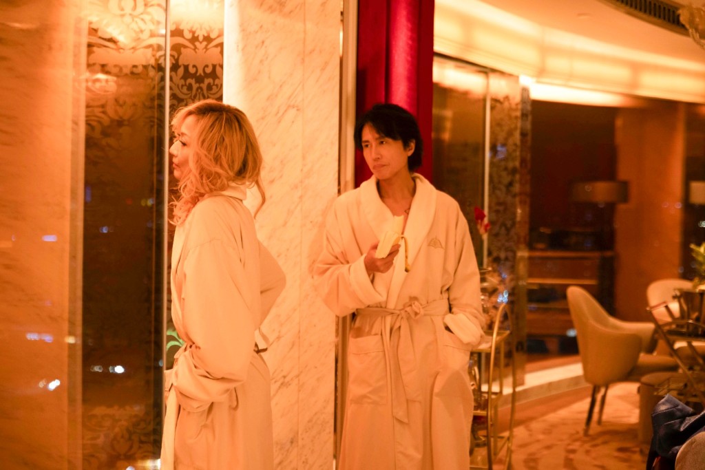 黃子華、鄭秀文冤家聚頭！