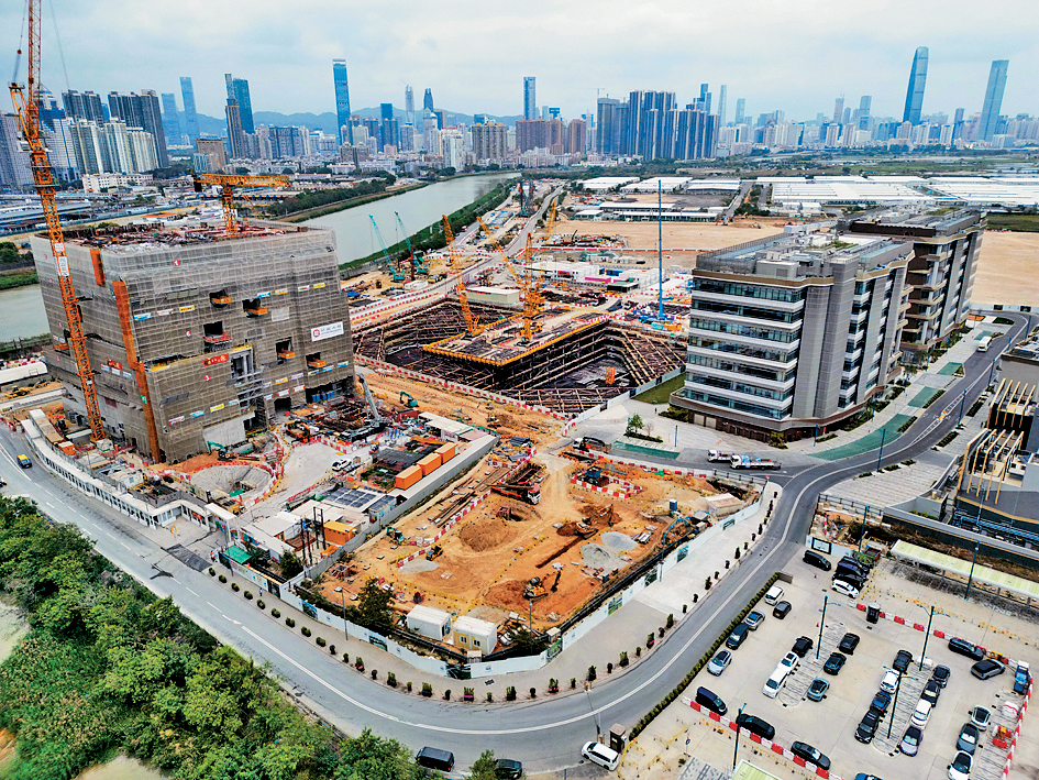 政府早前提出向新田科技城及洪水桥产业园成立的两间专属公司，各自注资100亿元作为起始资金。