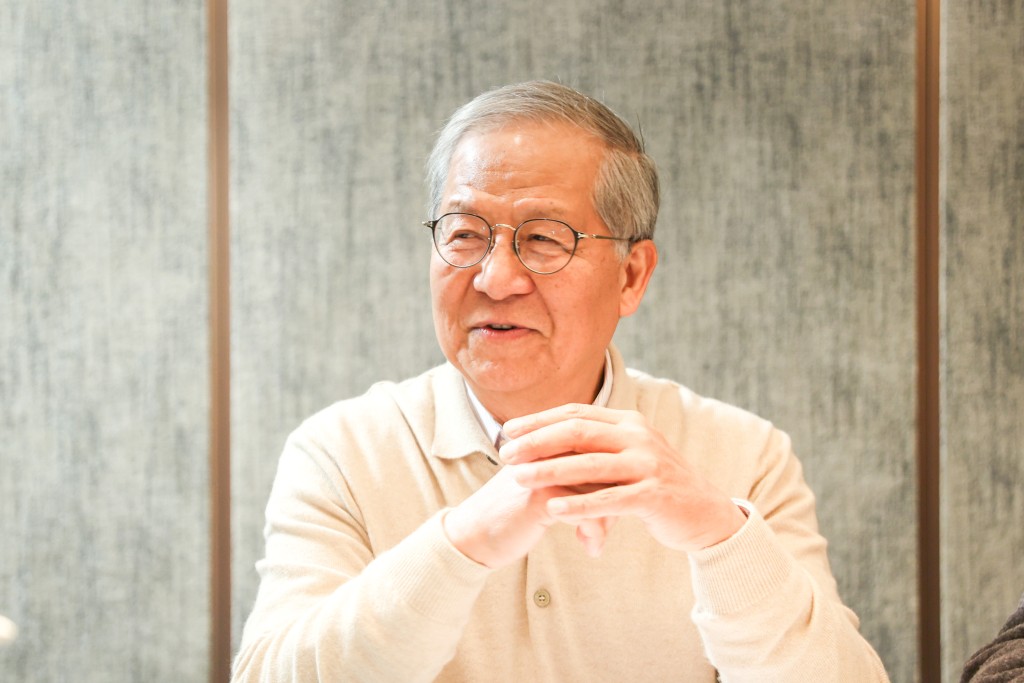 梁榮武表示，5月及6月出現冷鋒屬正常，並非反常現象。