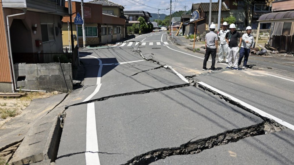日本熊本大地震，对当地造成严重破坏。美联社