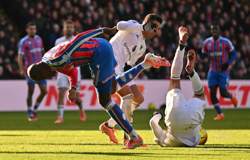 曼聯首循環作客2:1擊敗水晶宮。法新社