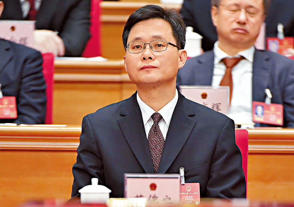 藍佛安曾任廣東副省長等職務。