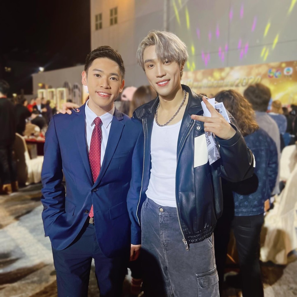 容家耀穿梭TVB盆菜宴。 容家耀穿梭TVB盆菜宴。
