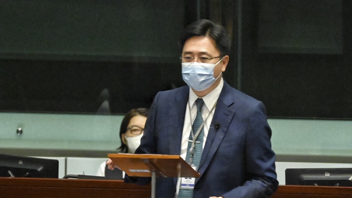 選委界議員陳沛良在立法會會議提出「改善兒童和青少年精神健康」議案,建議政府推出全港精神健康藍圖,並促請政府檢視現行政策。資料圖片