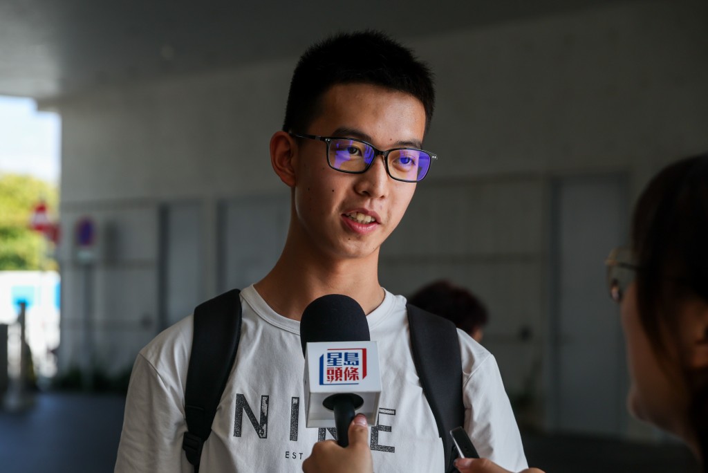 來自深圳的吳先生選擇利用AI規劃行程。