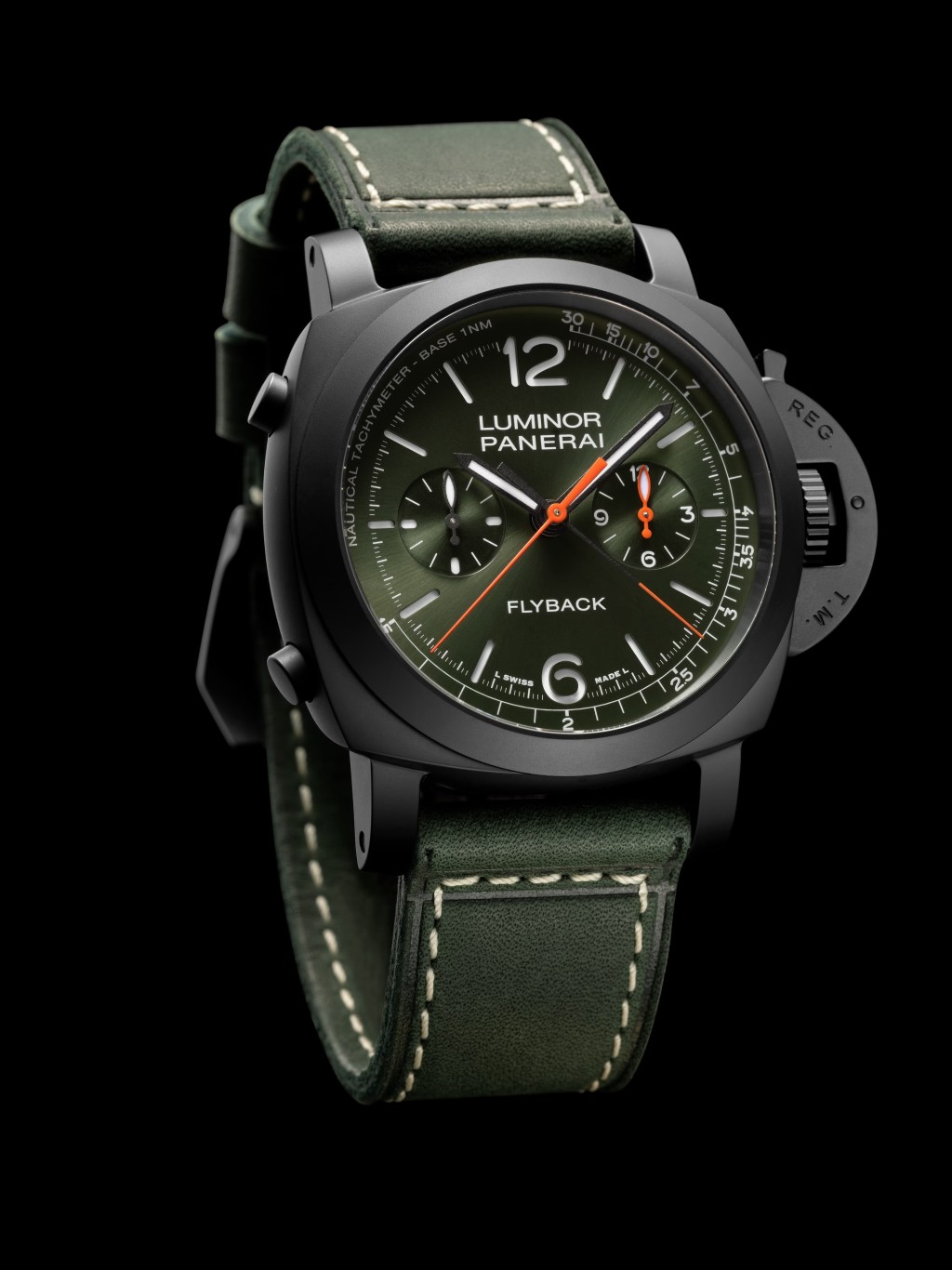 品牌近期最有軍錶味道的PAM01498。