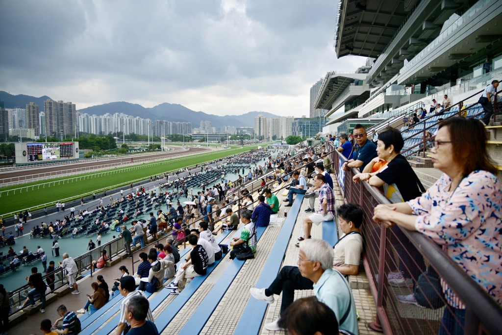 马会指上个马季本地赛马投注总额下跌9.3%。资料图片