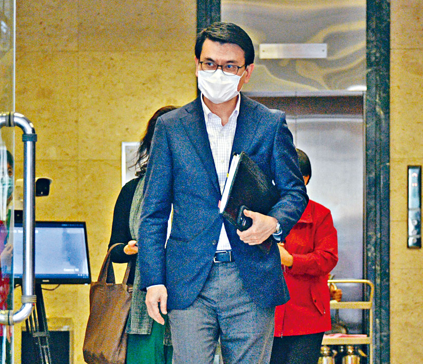 ■商務及經濟發展局局長邱騰華指，暫未有重啟旅遊氣泡時間表。