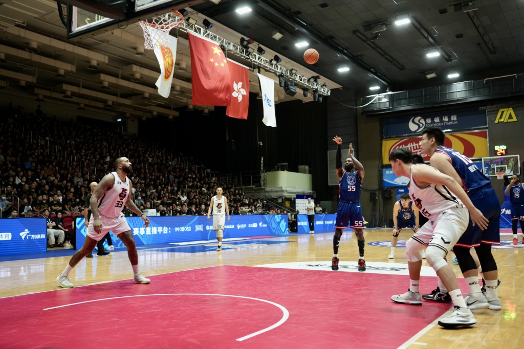 NBL季后赛总决赛Game4，香港金牛主场迎战安徽文⼀。 刘骏轩摄