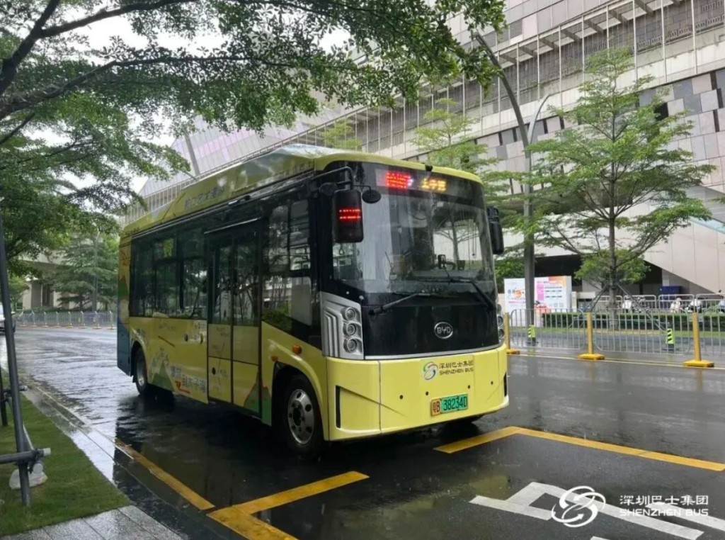 深圳南山開設了全新免費巴士接駁專線「T233」
