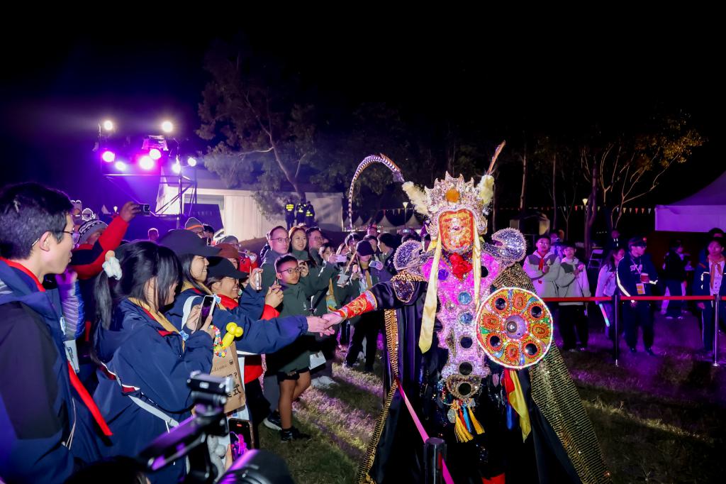 大露營加入多項非物質文化遺產體驗項目，圖為川劇變臉表演。  香港童軍總會提供