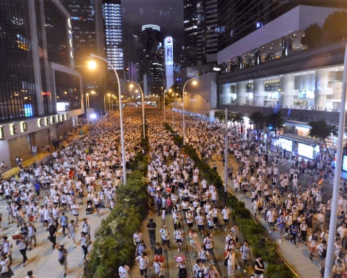 民建聯及自由黨就遊行作出回應。