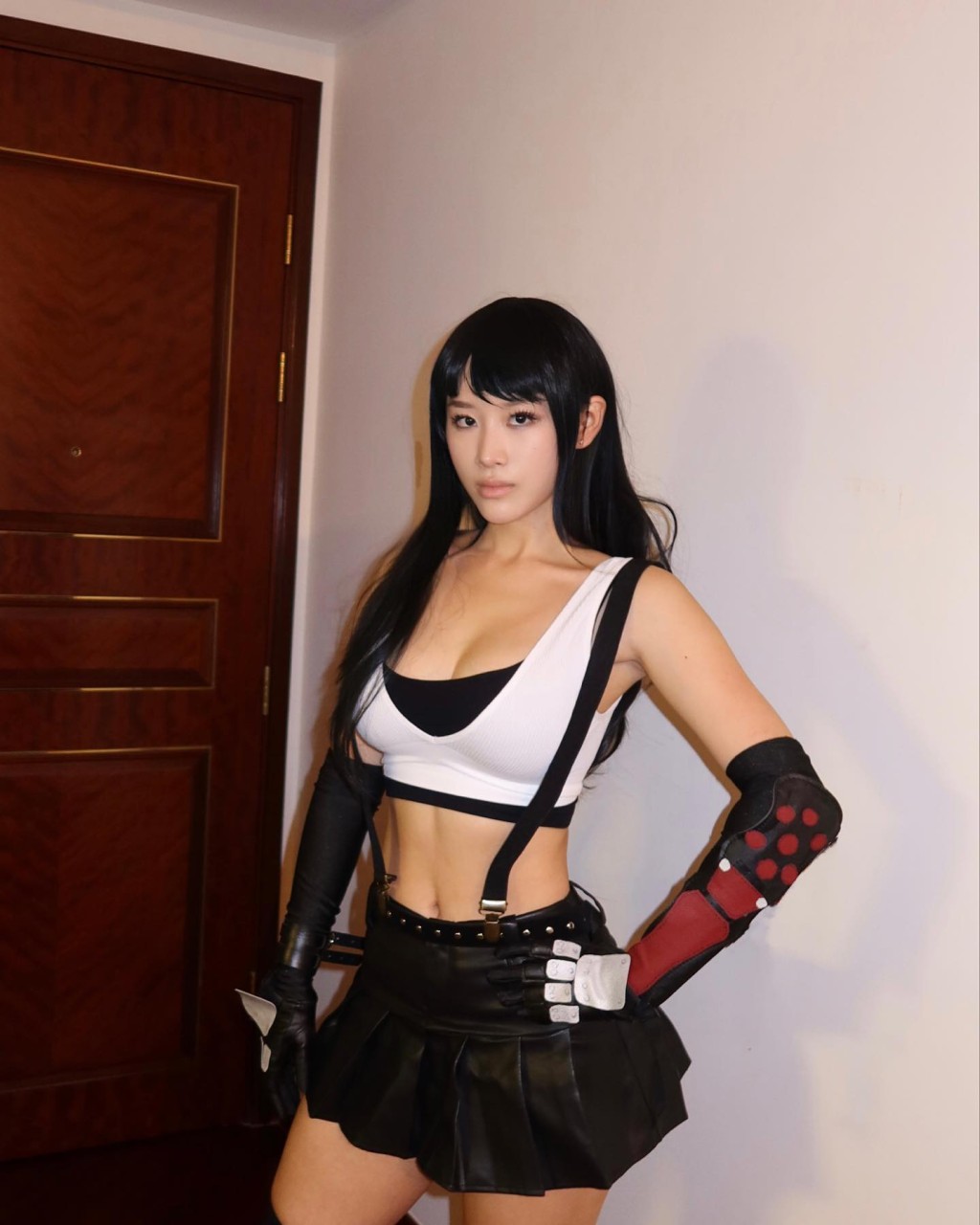 郭佩文cosplay《Final Fantasy VII》女神角色Tifa，​由于身材太火辣，性感程度更胜原著角色！