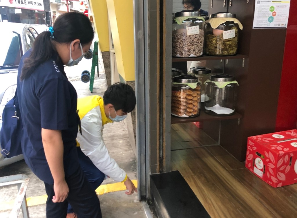 澳門提醒及早做好防風防洪防浸的準備工作及預防措施。澳門新聞局圖片