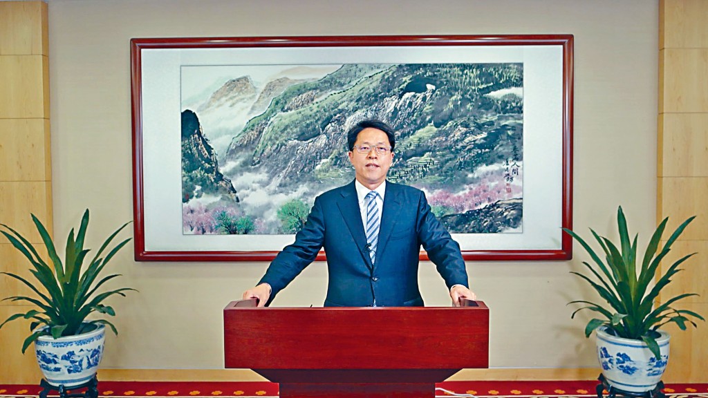 ■港澳办副主任张晓明已抵港，预料就立法会真空期问题听取意见。