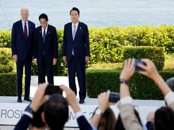 拜登今年5月在日本主办的G7峰会上邀请尹锡悦与岸田赴美会谈。路透社
