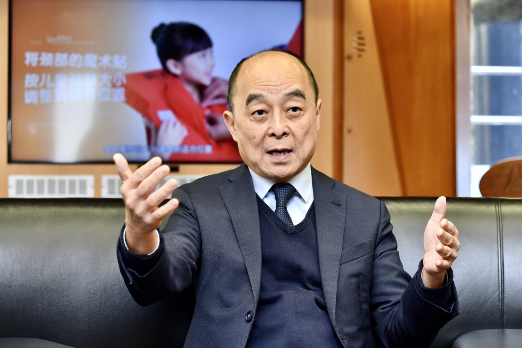 王世發形容南丫海難是沉痛的教訓，海事處已全面落實所有由調查委員會及專家報告提出切實可行的建議。