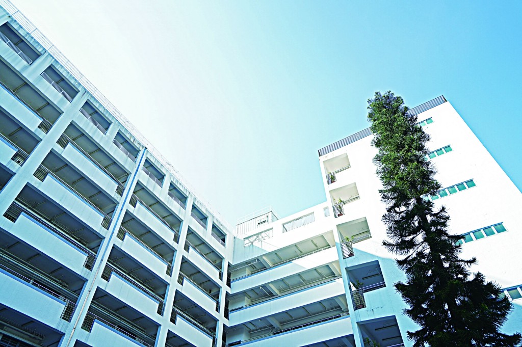 位於將軍澳的景嶺書院近日傳出有多名學生的銀包懷疑失竊。《中學概覽》網站圖片