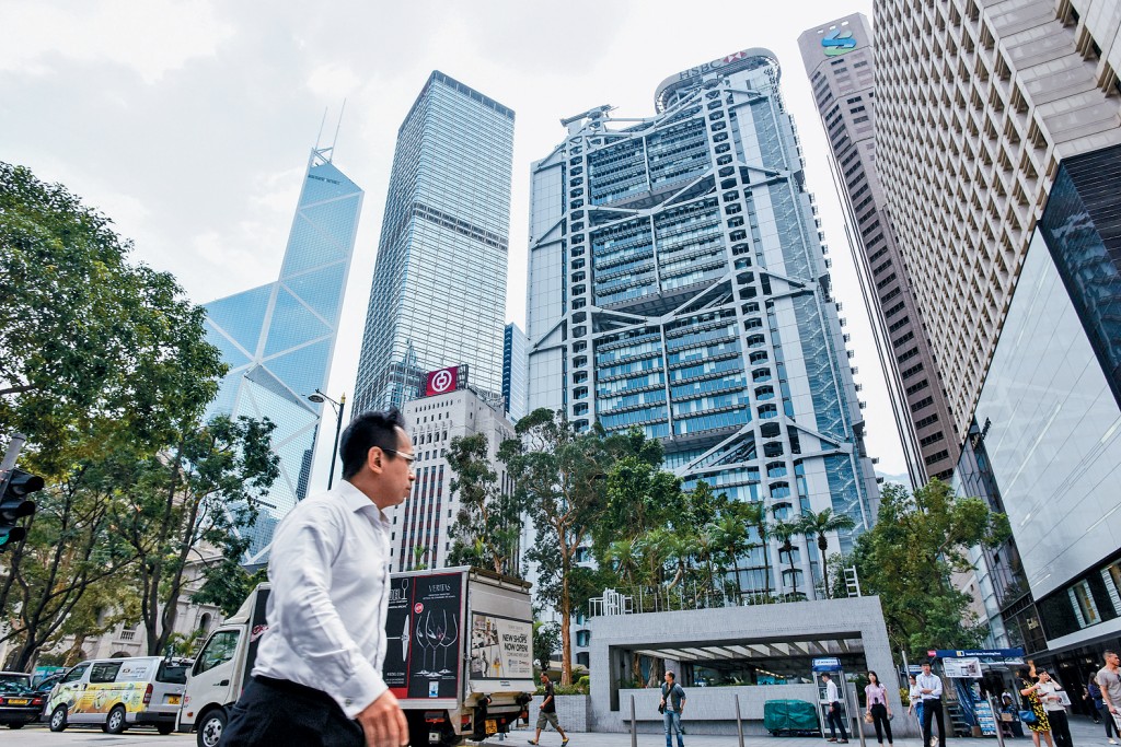 多間香港銀行向來提供高息活期存款產品，既享有活期存款的靈活性優點，其年利率也媲美定存。