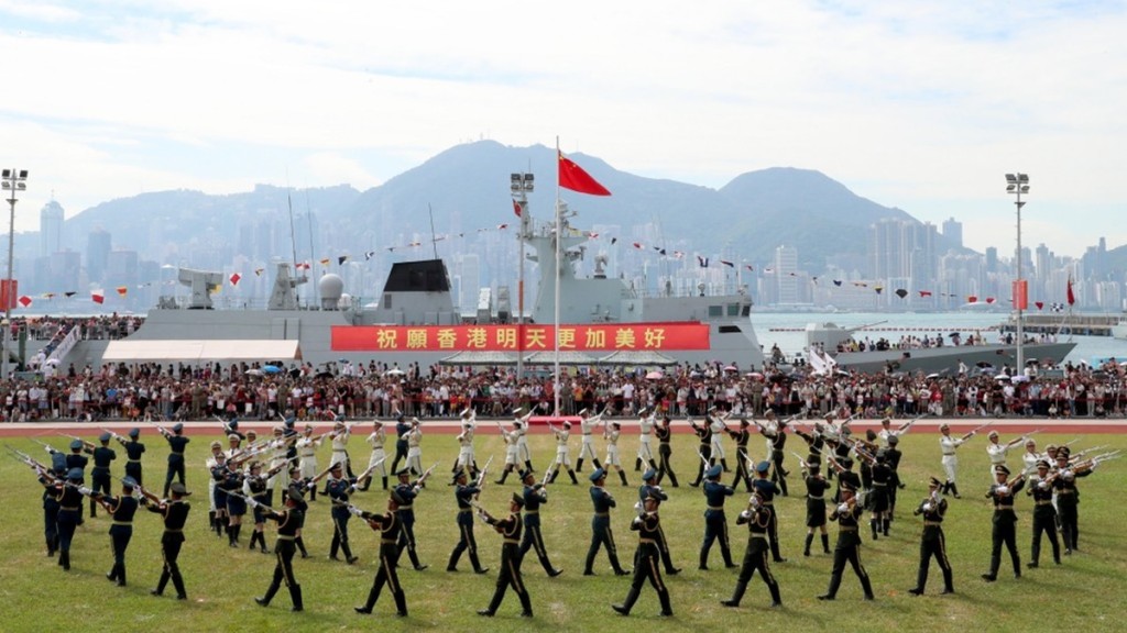 解放軍駐港部隊發表發表新春賀辭 祝願全港市民新春快樂闔家幸福