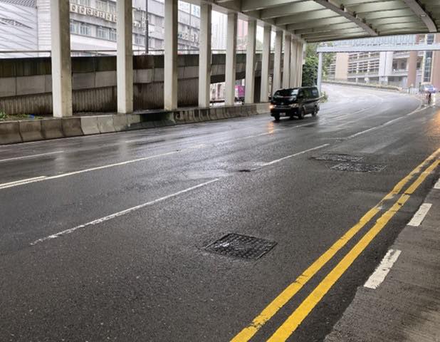 荃灣沙咀道近荃景圍已清理積水。 荃灣沙咀道近荃景圍已清理積水。