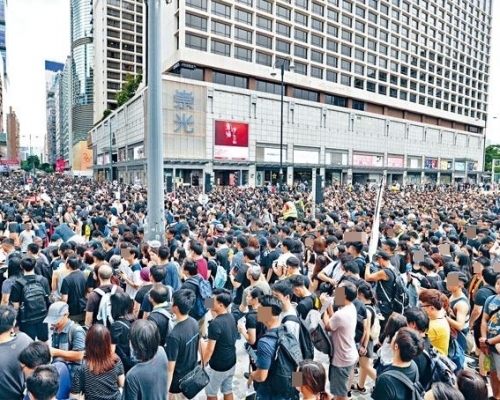 去年網民發起反修例九龍遊行。 資料圖片