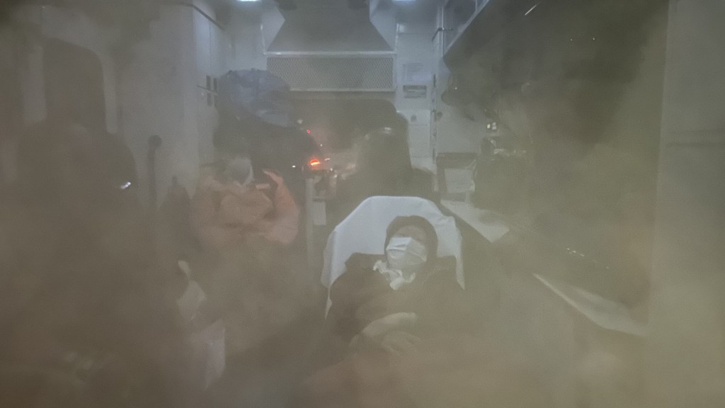 寶馬車男女乘客受傷。蔡楚輝攝