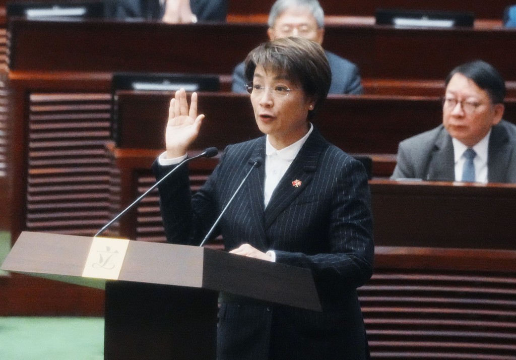 方國珊申報未持有任何物業或土地。