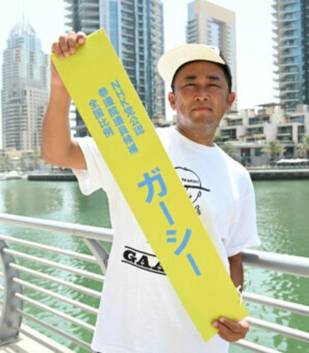 東谷日前宣佈角逐上議院選舉,但他都被指涉欺詐等罪行。