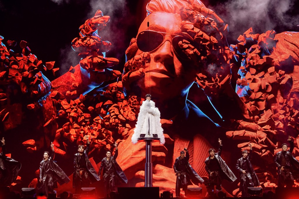 陳小春澳門騷獲盛讚寶刀未老。 陳小春澳門騷獲盛讚寶刀未老。