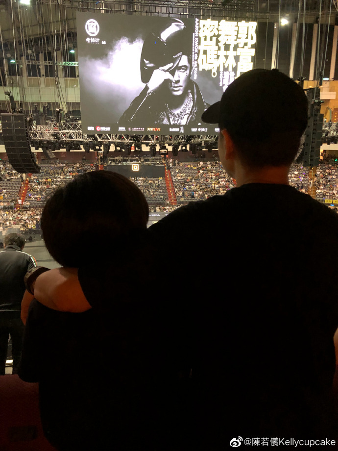 陳若儀微博圖片