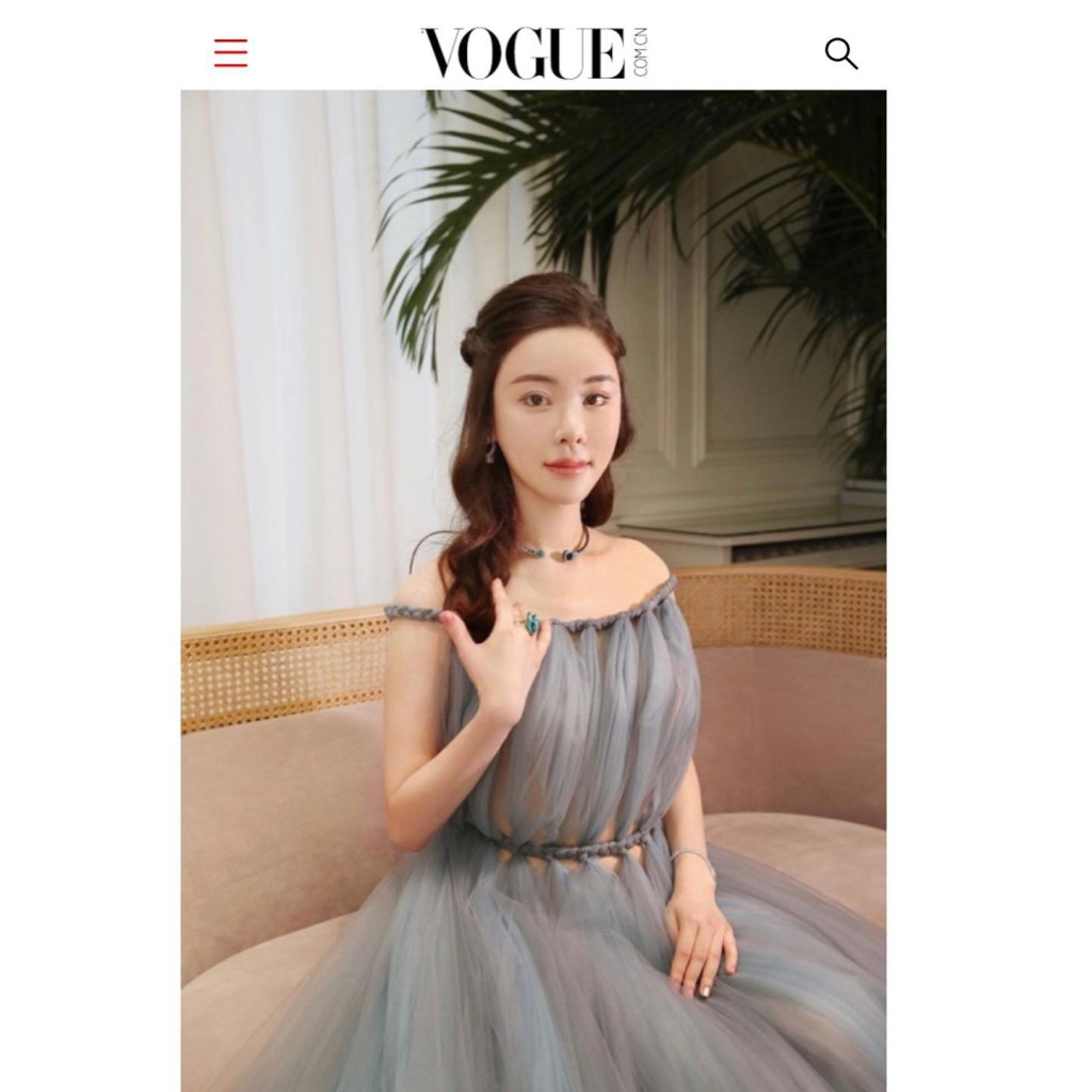 蔡天凤遗体穿上替《Vogue》杂志拍摄的纱裙。