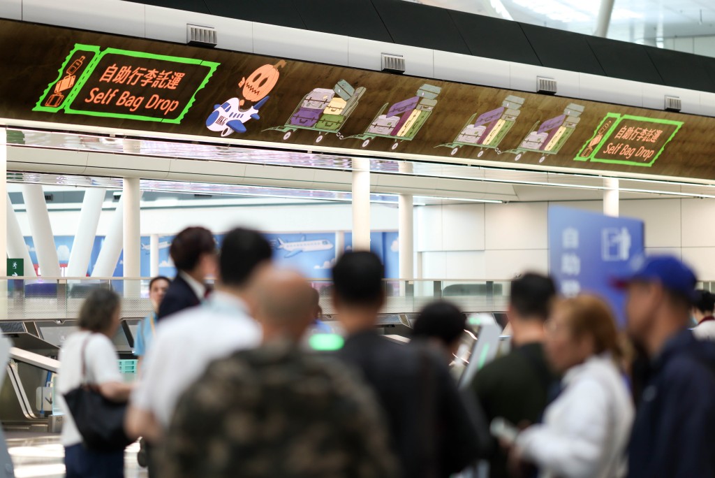 楊達榮表示,歡迎與各類藝術團體、文化機構及知名IP攜手,持續為機場注入富創意的多元文化元素。 何家豪攝 楊達榮表示,歡迎與各類藝術團體、文化機構及知名IP攜手,持續為機場注入富創意的多元文化元素。 何家豪攝