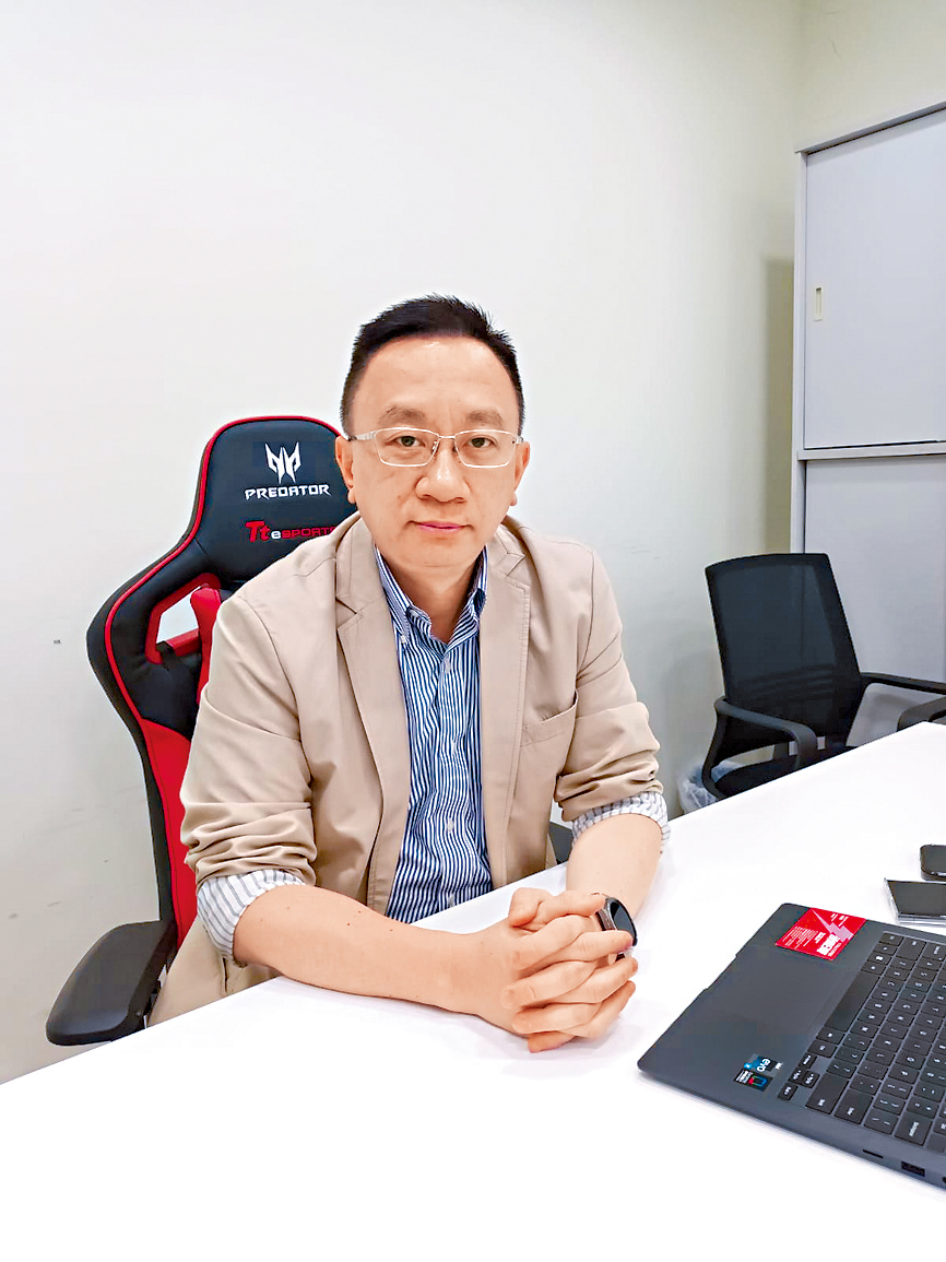 香港資訊科技商會榮譽會長方保僑表示，本地業界對部署新增人工智能算力意願積極。