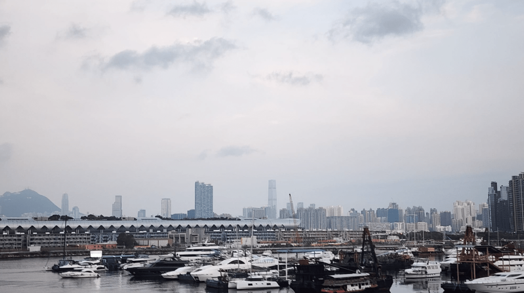 天文台發出特別天氣提示，指現時位於南海東北部的低壓區會在今明兩日逐漸發展為熱帶氣旋。黎志偉攝