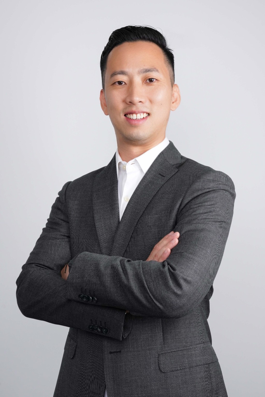 DFI零售集團今日宣布任命文宇斌(Yoep)為7-Eleven行政總裁(南中國、香港、澳門及新加坡)。 DFI零售集團今日宣布任命文宇斌(Yoep)為7-Eleven行政總裁(南中國、香港、澳門及新加坡)。