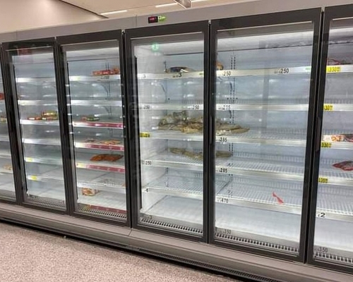 英國超市再現搶購潮。Twitter圖片