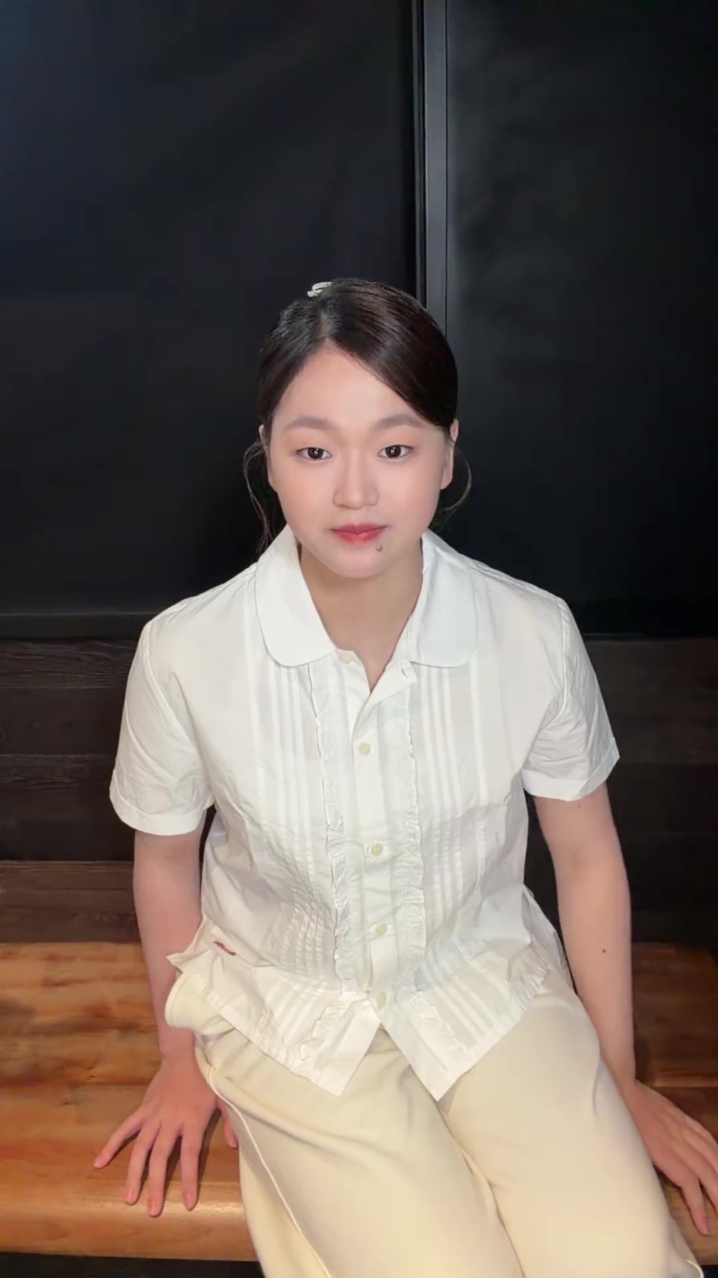 全红婵上海亮相扎辫跳手指舞。抖音 全红婵上海亮相扎辫跳手指舞。抖音