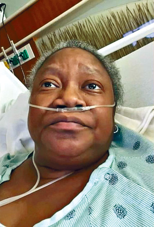 ■摩爾在病上錄製的短片截圖。