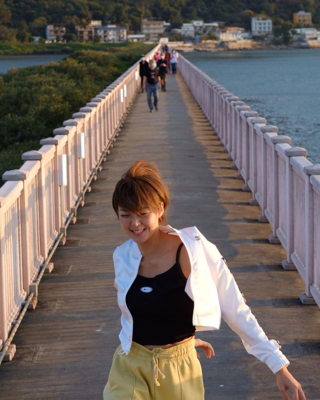 洪永城鏡頭下的女友。