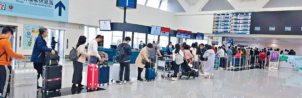 4月机场客运量310万人次按年飙升24倍。