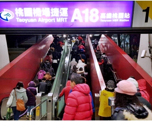 接台北市及桃園機場的捷運今早出現故障。網圖