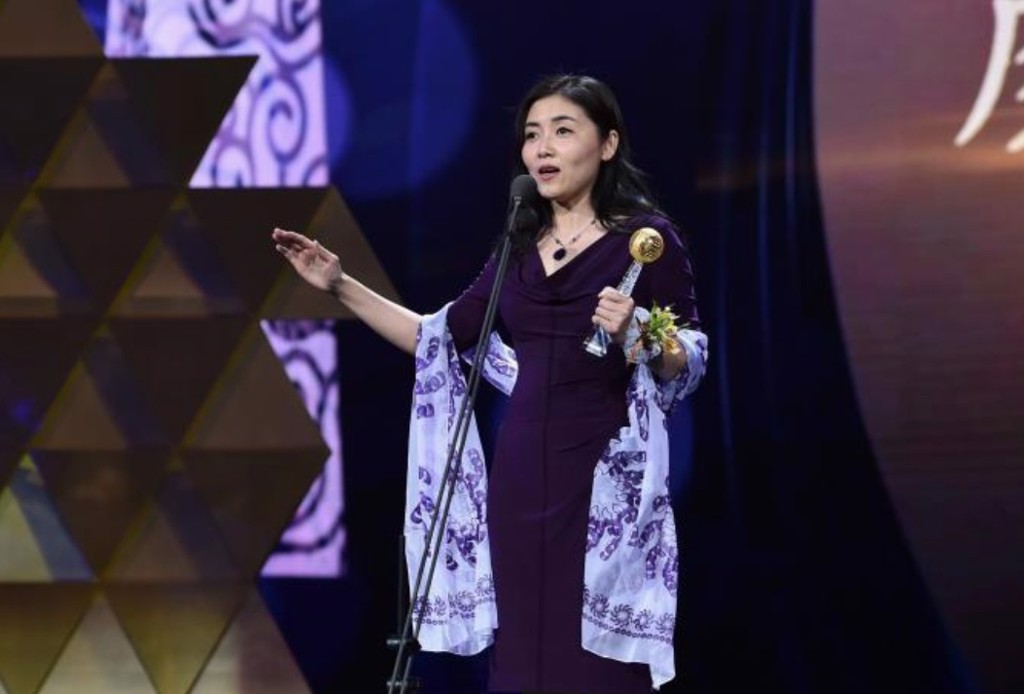 「科研女神」颜宁获联合国教科文颁「世界杰出女科学家奬」。中新社