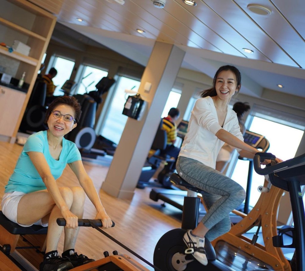 連麥媽媽都好勤力健身。