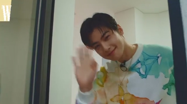 仲Sweet爆Say Hi。（W KOREA圖片）