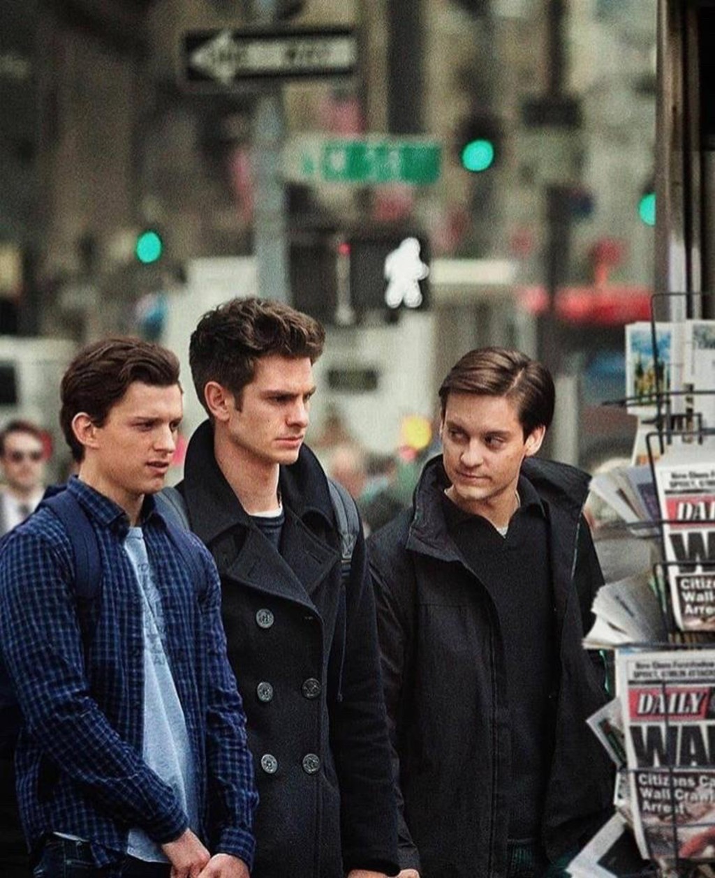 网友制作改图，率先让三代蜘蛛侠同场出现。