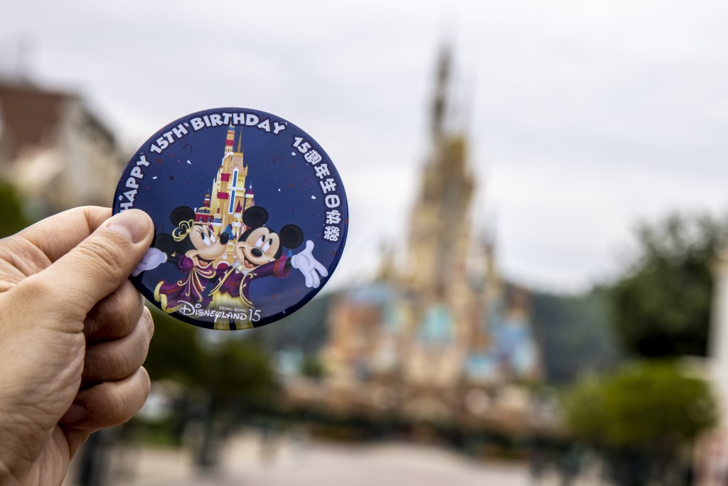 11月21日入園時有機會得到15週年生日襟章。