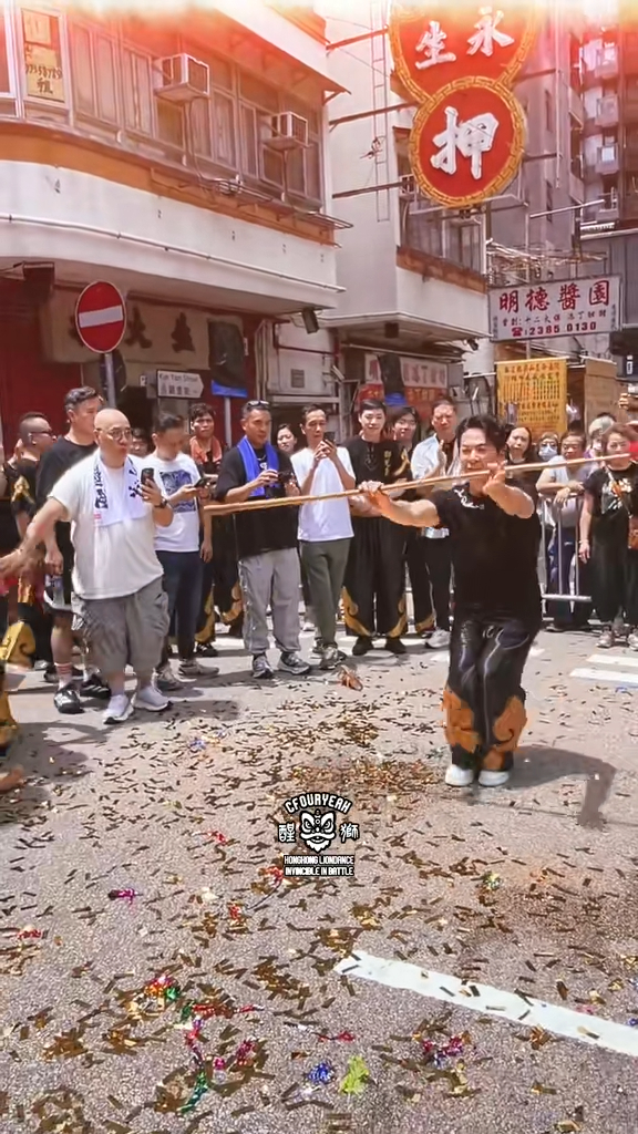 郭政鴻近日被網民在街頭捕獲。 郭政鴻近日被網民在街頭捕獲。