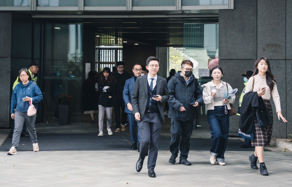 雖然「市民觀感」非六大因素之一，但楊何蓓茵表示可從「公務員士氣」因素中反映。