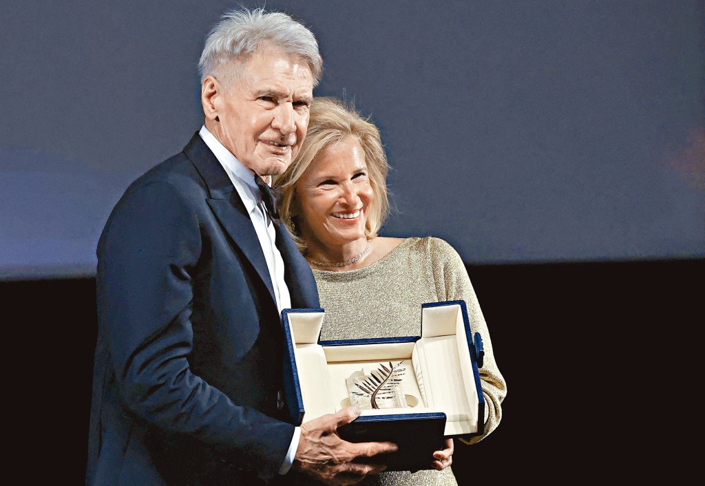 夏理遜福獲頒榮譽獎。